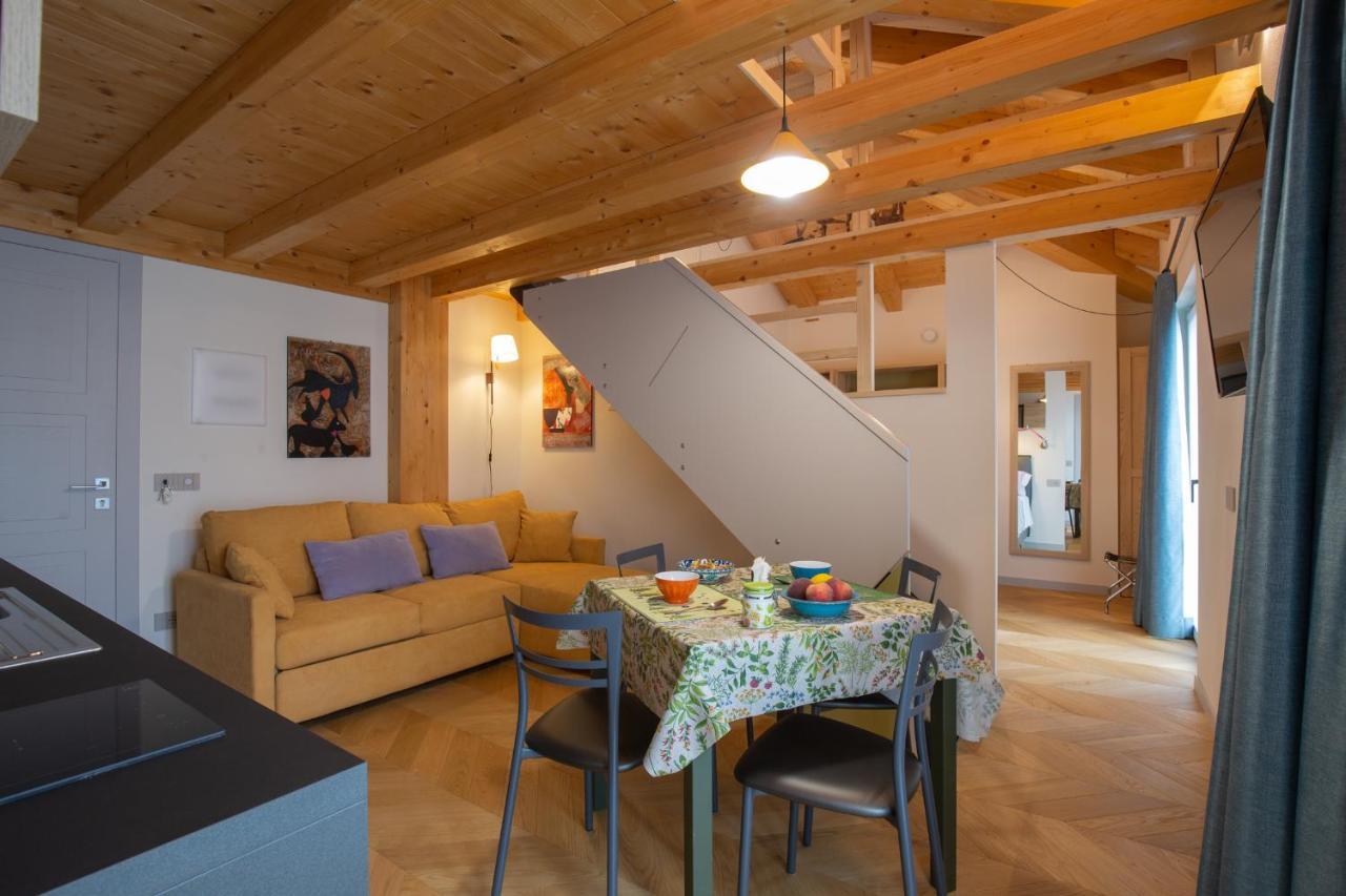 D'Artemisia Chambres D'Hotes Пон-Сен-Мартен Экстерьер фото
